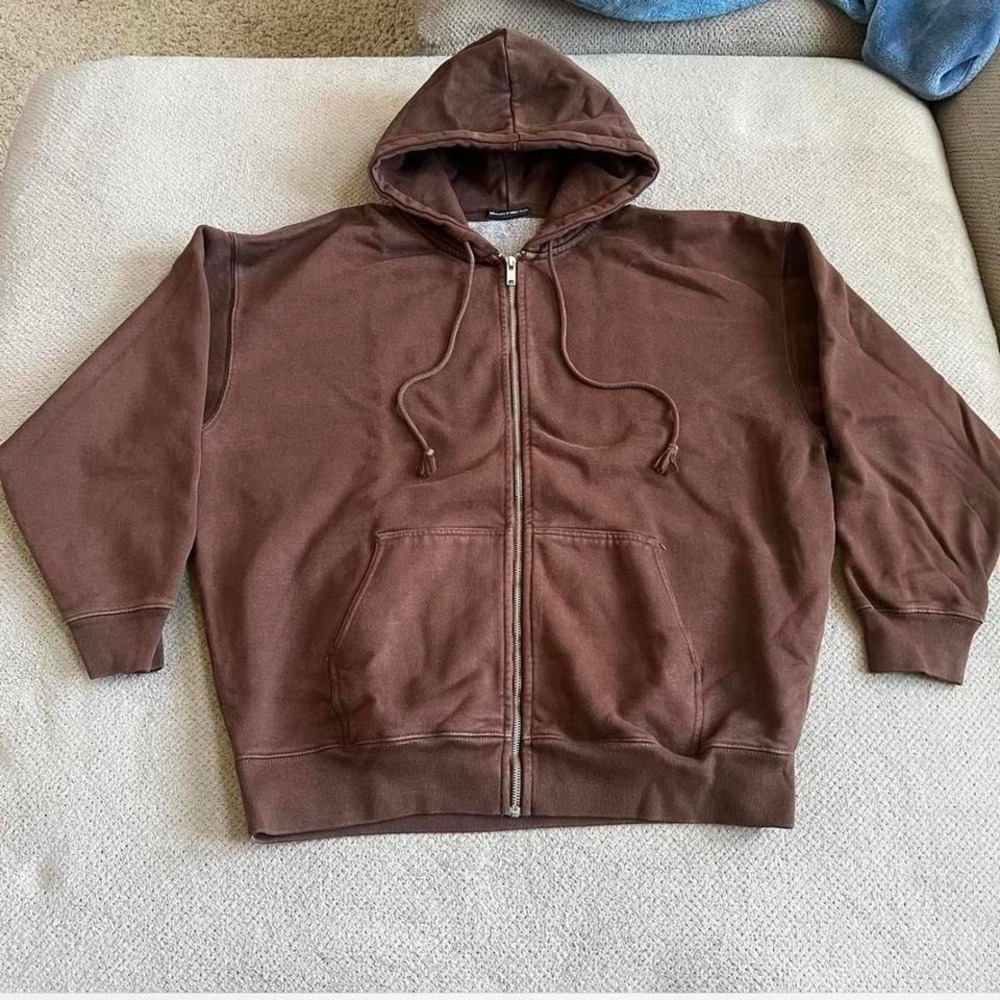Brandy Melville fits everybody essentials hoodie